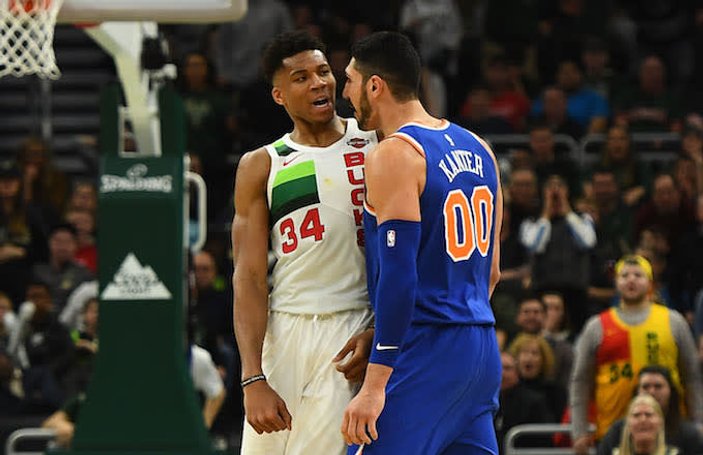 New York Knicks Enes Kanter ile yollarını ayırdı