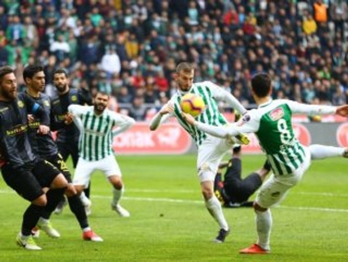 Çekişmeli maçta Konya ile Yeni Malatyaspor berabere kaldı