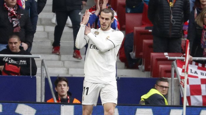 Gareth Bale'ın el hareketine ağır ceza