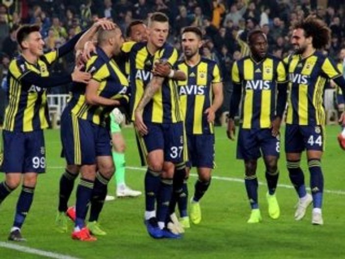 Fenerbahçe-Ç.Rizespor maçının muhtemel 11'leri