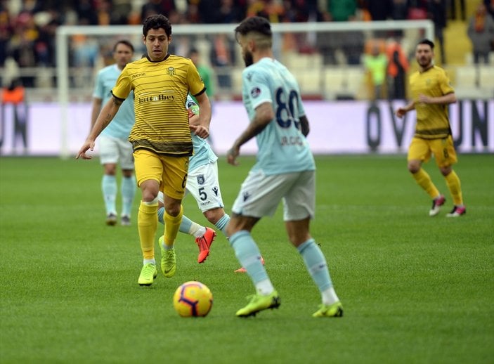 Başakşehir deplasmanda Yeni Malatyaspor'u yendi