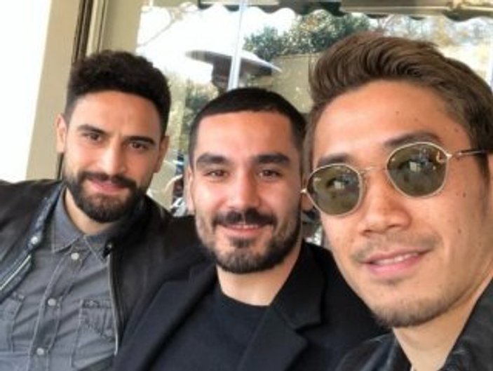 İlkay Gündoğan, Kagawa ve Mehmet Ekici'yle buluştu