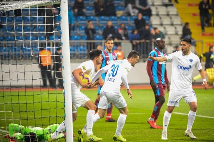 Trabzonspor, Kasımpaşa ile berabere kaldı