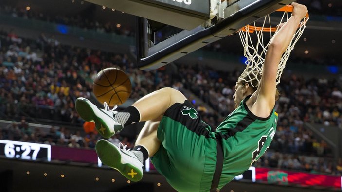 Boston Celtics, lider Warrios'u yendi