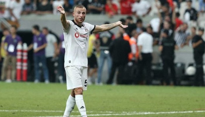 Beşiktaş'tan maaş alamayan futbolcular