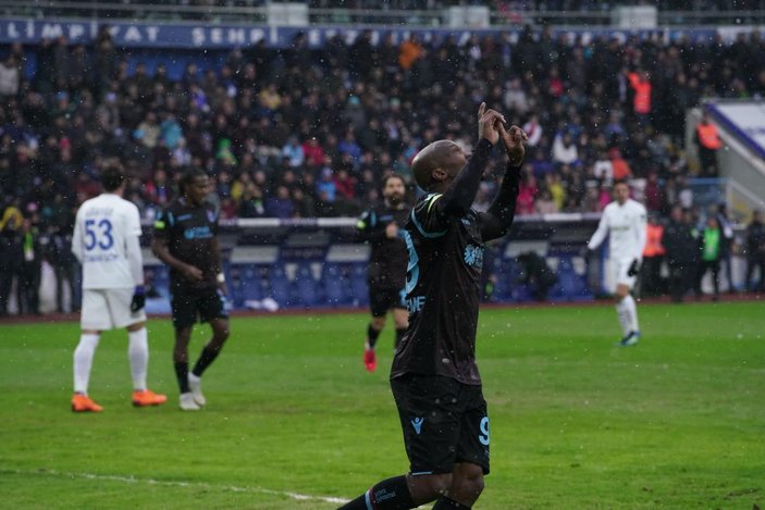 Trabzonspor deplasmanda Erzurum'u tek golle yendi