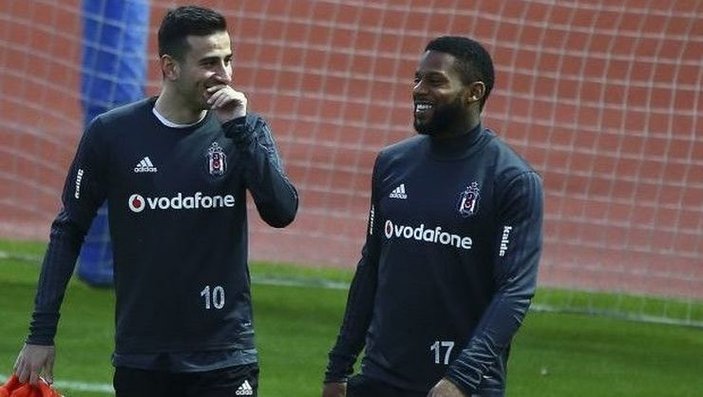 Beşiktaş sezon sonu 9 futbolcuyu gönderecek
