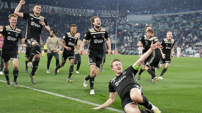 Hollanda'da gündem Ajaxlı futbolcuların oruç tutması