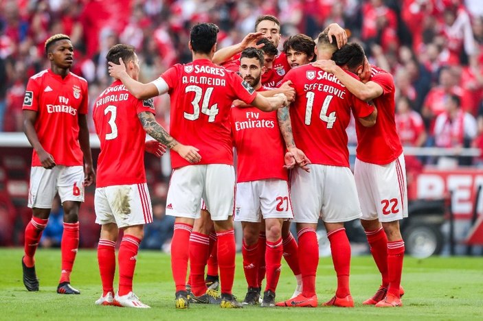 Benfica, Portekiz liginde şampiyon