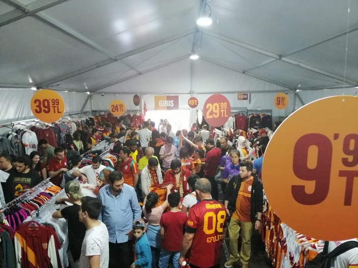 Galatasaray'ın kasasına 4 milyon TL girdi