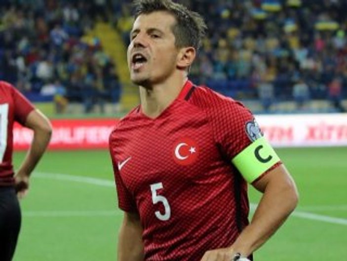 Emre Belözoğlu: 1 sene daha oynamak istiyorum