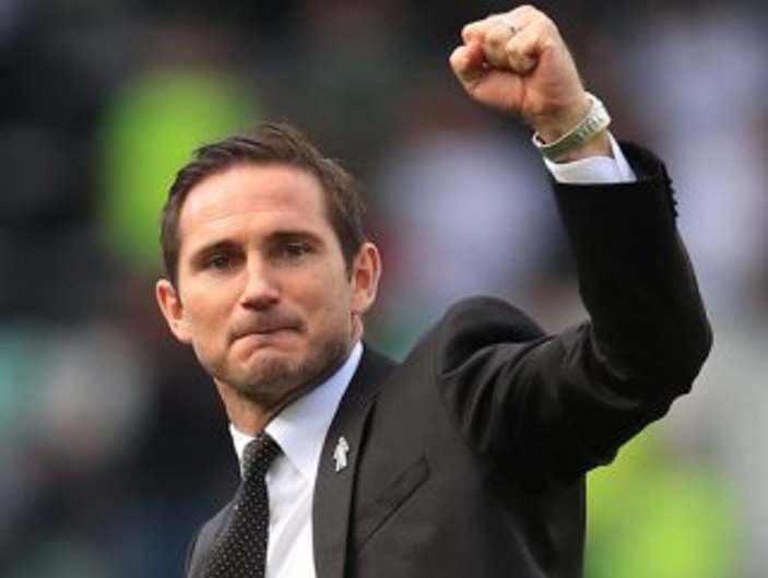 Chelsea'de Lampard sesleri yükseldi