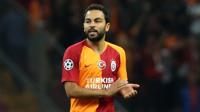 Selçuk İnan futbolu Galatasaray'da bırakmak istiyor