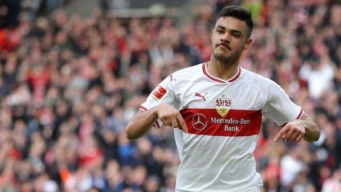 Ozan Kabak Schalke'de