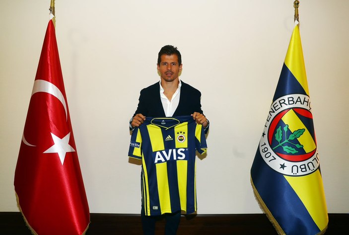 Emre Belözoğlu Fenerbahçe'ye döndü