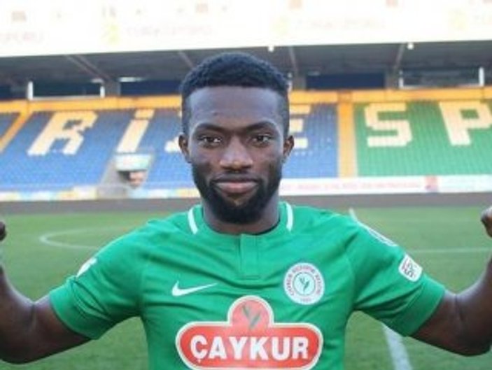 Başakşehir'de Azubuike ile anlaştı