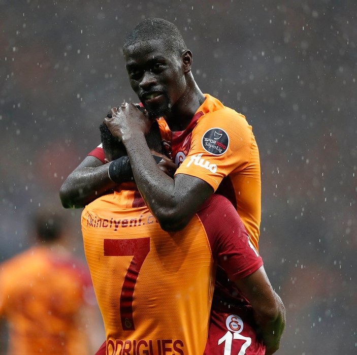 Ndiaye: Fenerbahçe'den teklif aldım