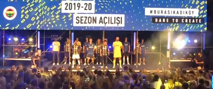 Fenerbahçe'nin yeni sezon formaları tanıtıldı