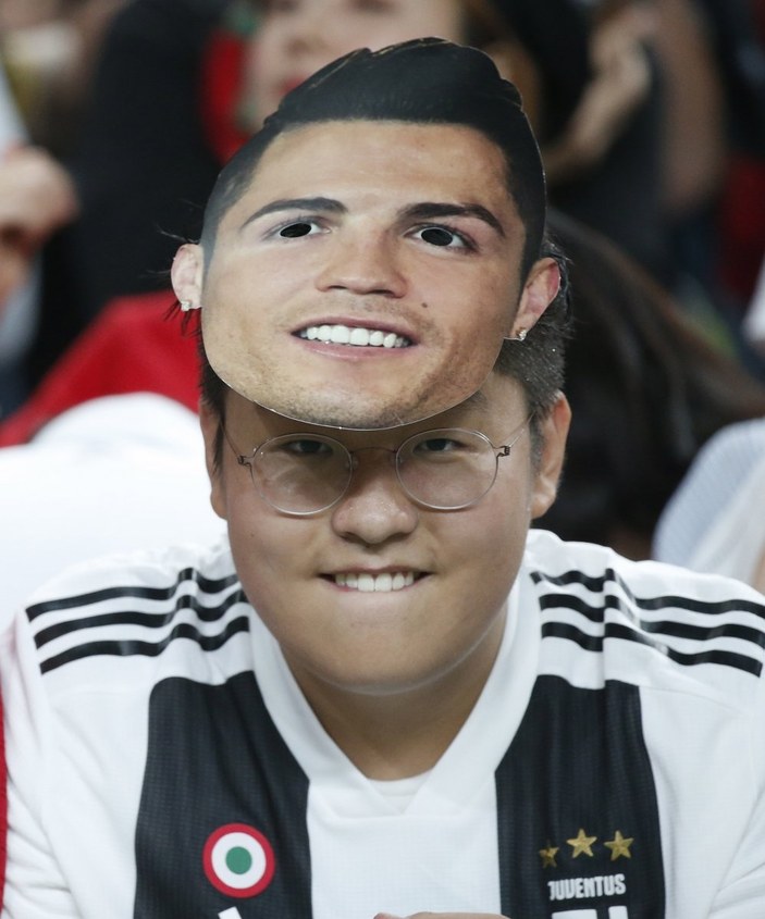Ronaldo Kore'yi karıştırdı