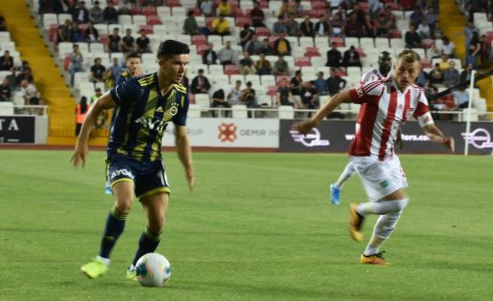 Cumhuriyet Kupası'nda Sivasspor Fener'i yendi