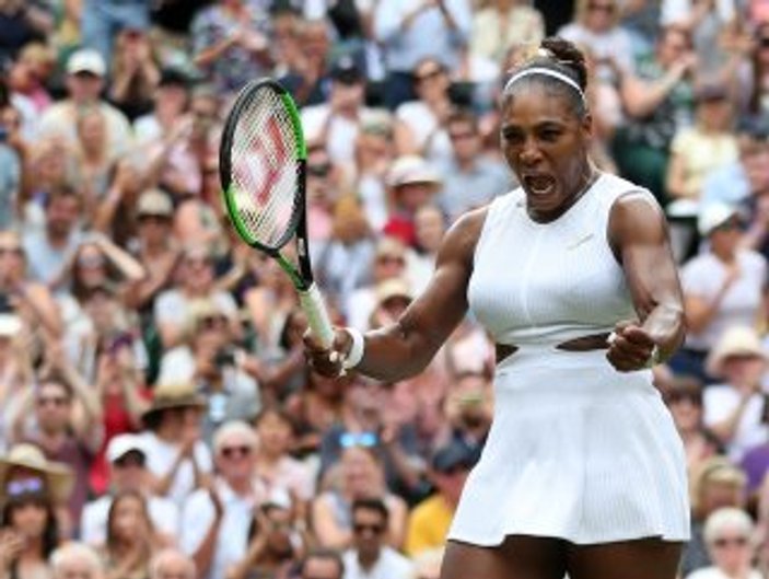 Serena Williams ve Djokovic üçüncü tura yükseldi