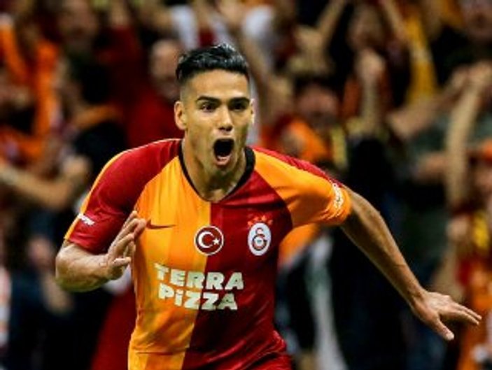 Falcao'nun ilk maçı Avrupa basınında