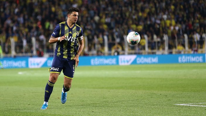 Fenerbahçe'den Ozan Tufan'a yeni sözleşme