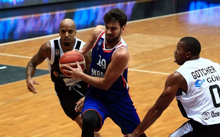 Anadolu Efes Beşiktaş'ı mağlup etti