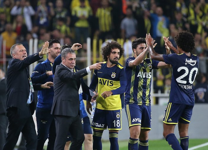 Ersun Yanal: Özlenen Fenerbahçe yavaş yavaş şekilleniyor