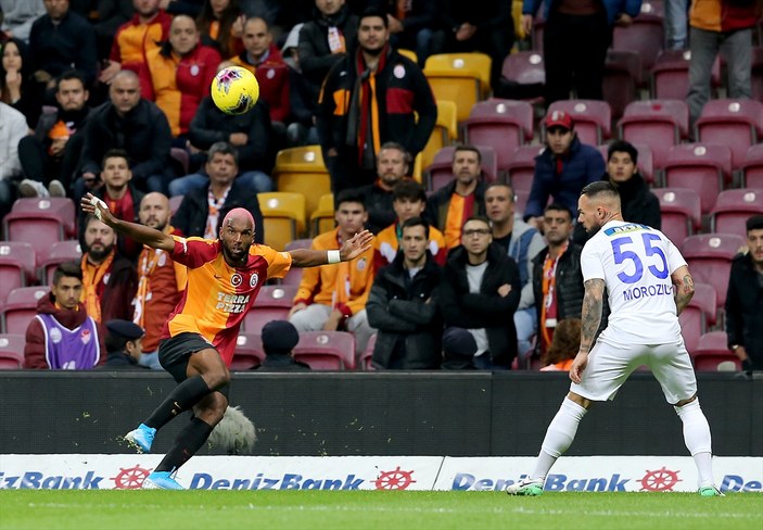 Galatasaray, Ç.Rize'yi zorlanmadan yendi