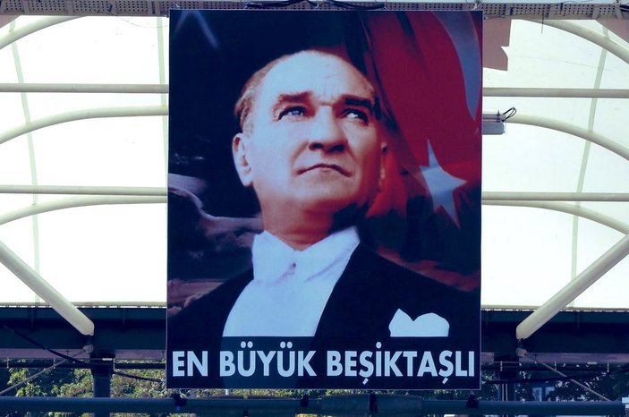 4 büyükler 10 Kasım'da Atatürk'ü andı