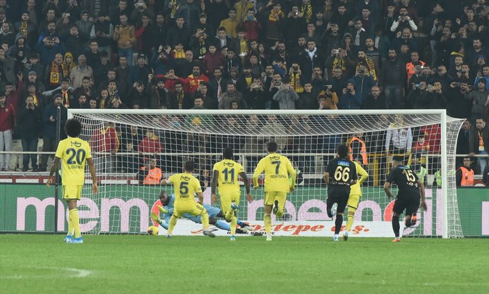 Fenerbahçe Malatya'da 2 puan bıraktı