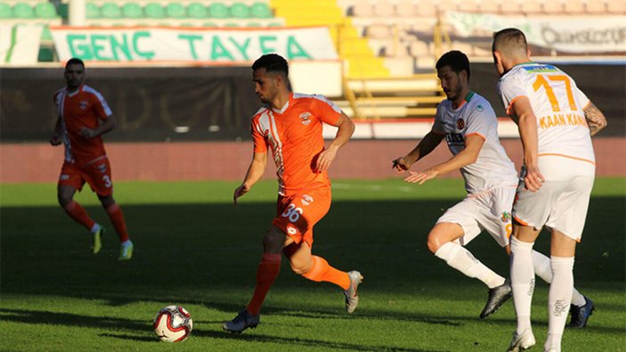 Alanyaspor, Adanaspor'u farklı geçti