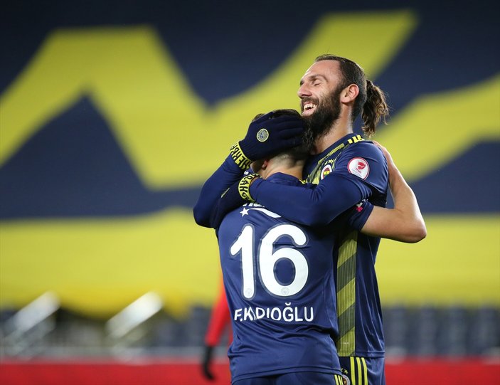 Fenerbahçe İstanbulspor'u zorlanmadan yendi