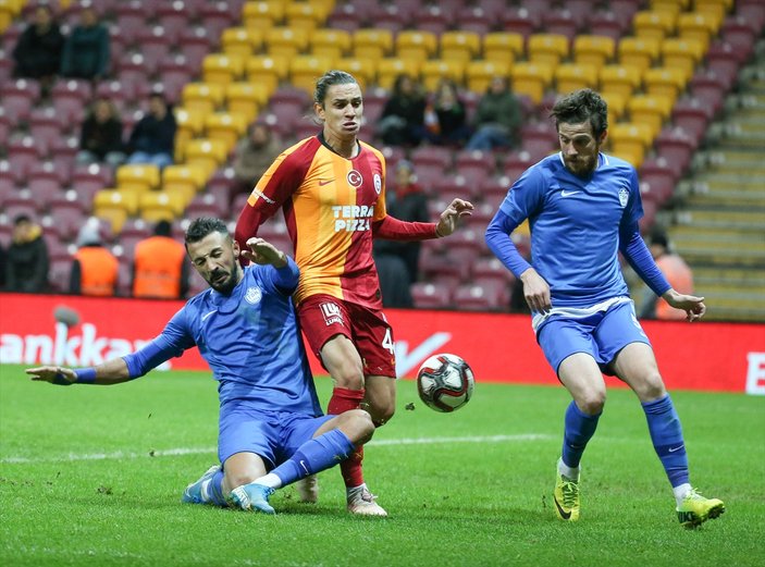 Galatasaray, Tuzlaspor'a yenildi