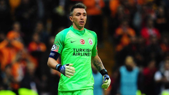 Galatasaray'dan Muslera'ya yeni sözleşme