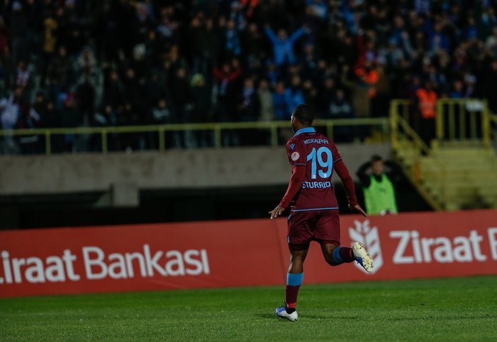 Trabzonspor, Altay karşısında avantajı kaptı