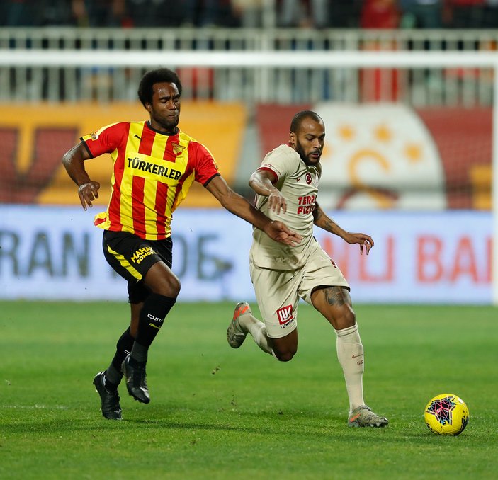 Galatasaray İzmir'den eli boş döndü