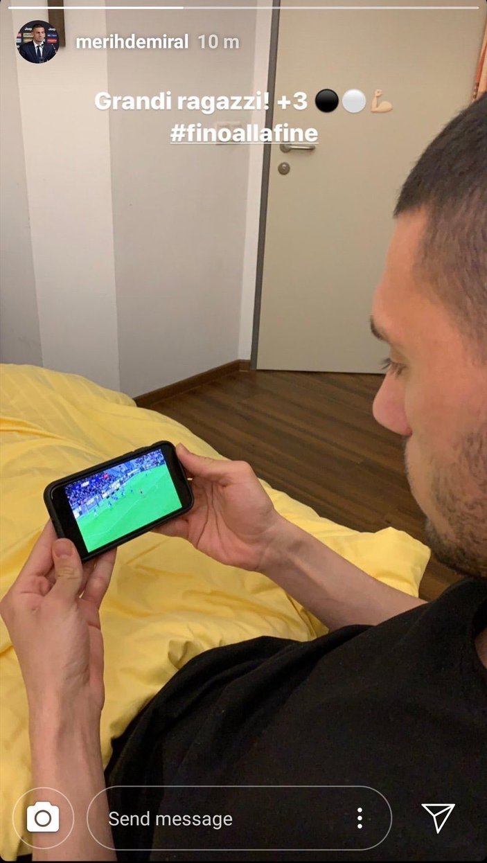 Merih, Juventus'un maçını internetten izledi