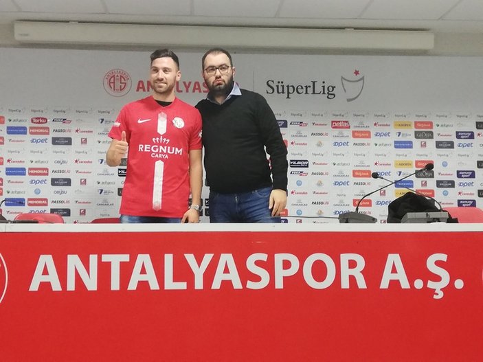 Sinan Gümüş resmen Antalyaspor'da