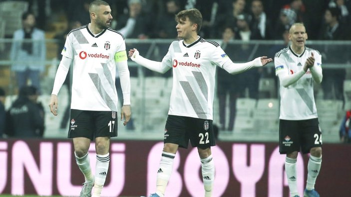 Adem Ljajic, Beşiktaş'tan ayrılmak istiyor