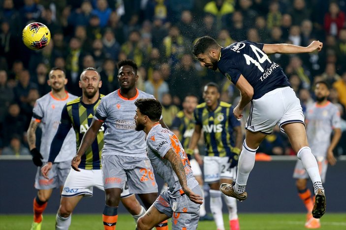 Fenerbahçe Başakşehir'i mağlup etti