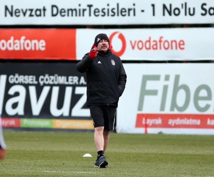 Beşiktaş'ta Sergen Yalçın ilk çalışmalarına başladı
