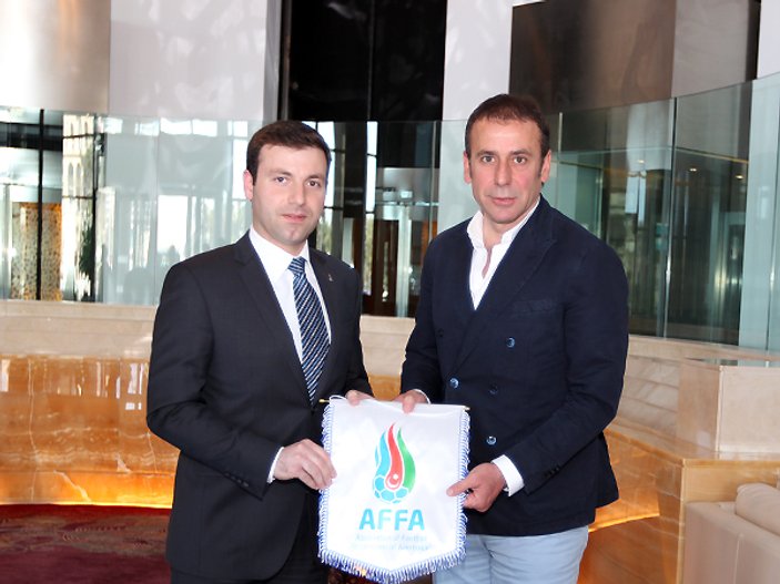 Azerbaycan'dan Abdullah Avcı'ya teklif