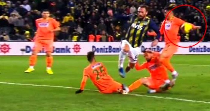 Fenerbahçe'den penaltı isyanı