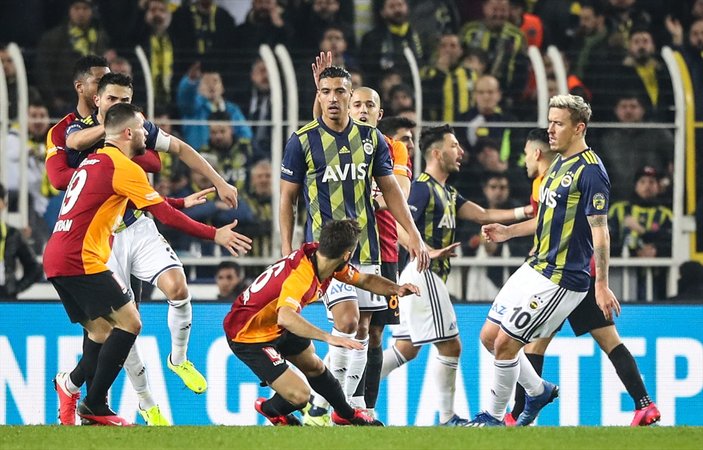 Galatasaray 20 yıl sonra Kadıköy'de kazandı