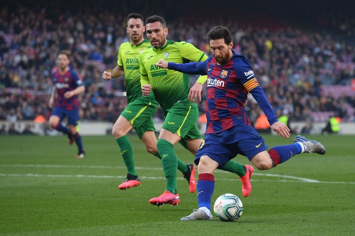 Lionel Messi bir rekor daha kırdı