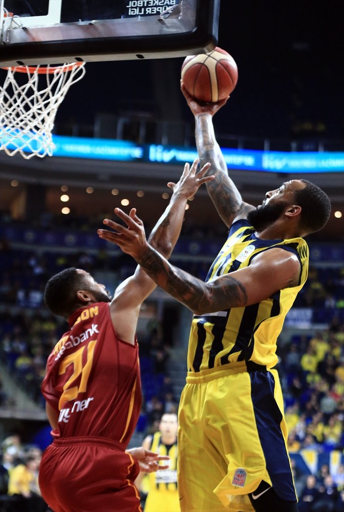 Galatasaray, Fenerbahçe Beko deplasmanından galip ayrıldı