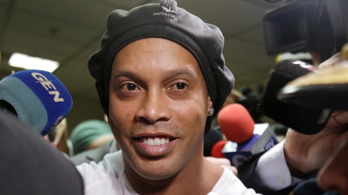 Ronaldinho, karantinaya alındı