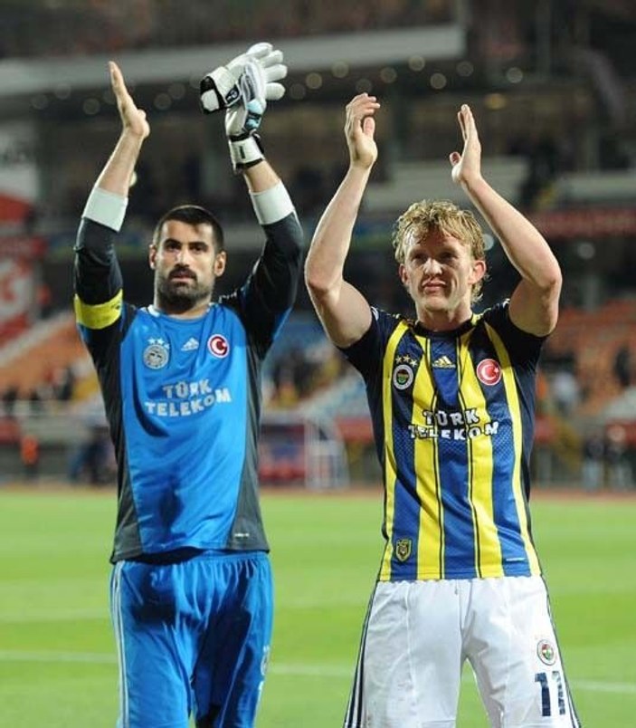 Fenerbahçe'den Kuyt'a antrenörlük teklifi